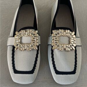 Elegant Women's Loafers with Embellished Buckle